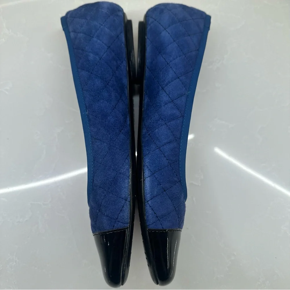 Neiman Marcus Quilted Suede Ballet Flats Navy Blue Black Patent Cap Toe Size 8